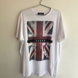 Cedar Wood State | London Graphic T-Shirt